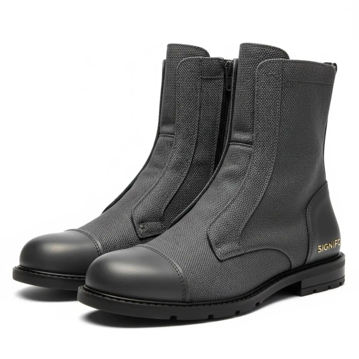 Sepasang sepatu boot 'Stealth Sentinel' Signifo abu-abu dengan resleting.